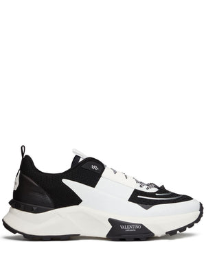 Valentino Garavani Valentino Garavani True Act panelled sneakers