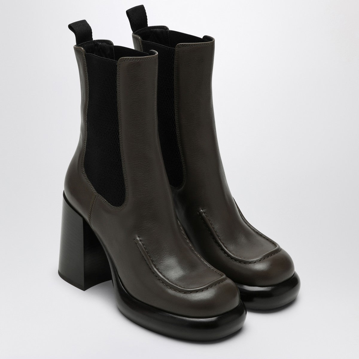 Burberry Chelsea Wedge boot in dark green leather