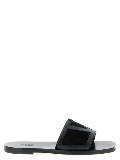 Valentino Garavani Viva Superstar Slides