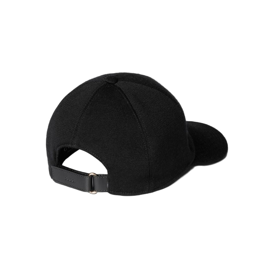 Black cap on a light gray background